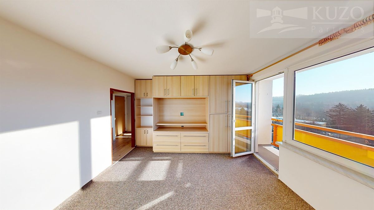 Pronájem bytu 1+1 36 m² – fotografie 2