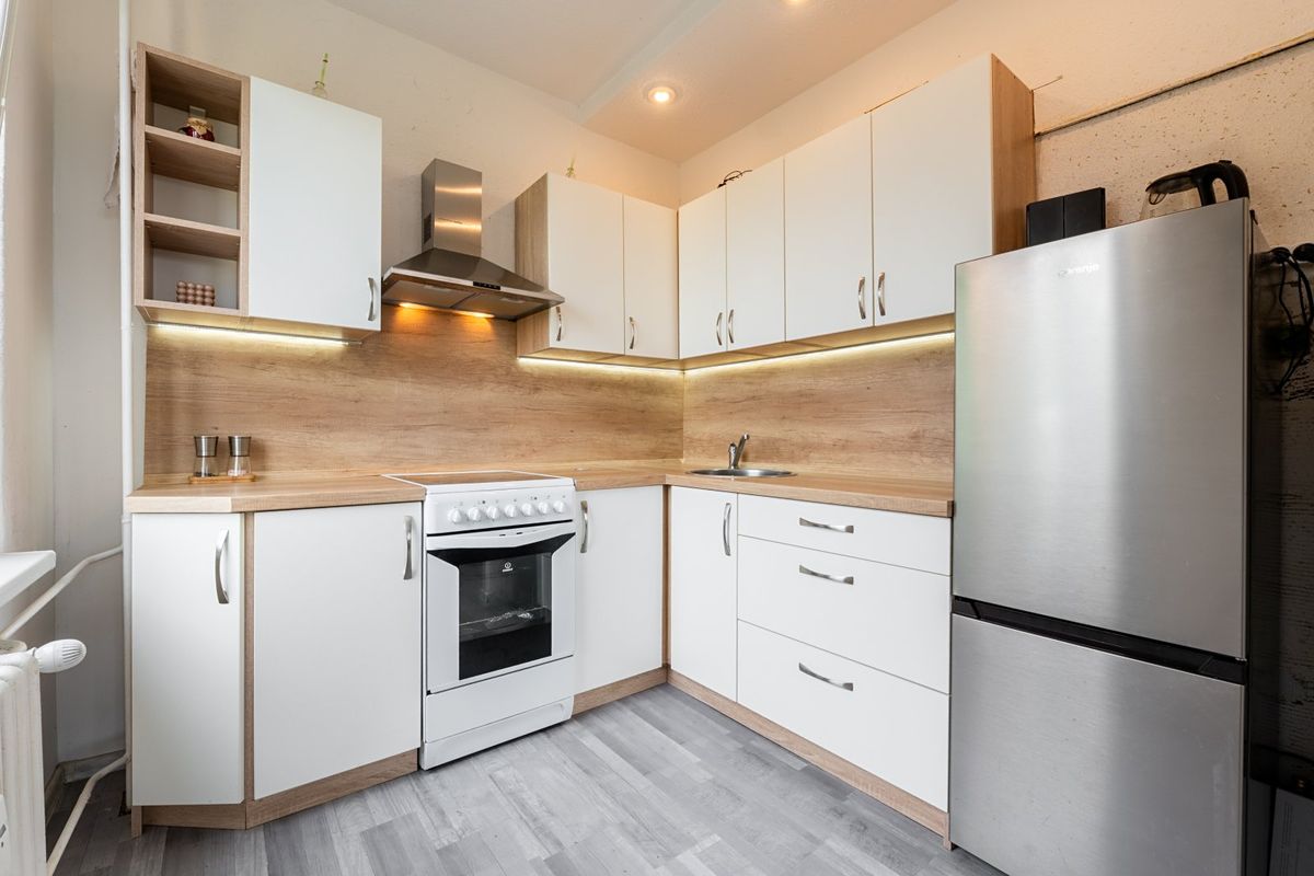 Pronájem bytu 2+kk 43 m² – fotografie 3
