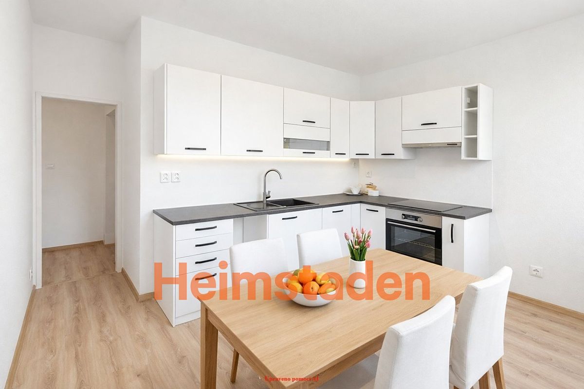 Pronájem bytu 2+1 53 m² – fotografie 2
