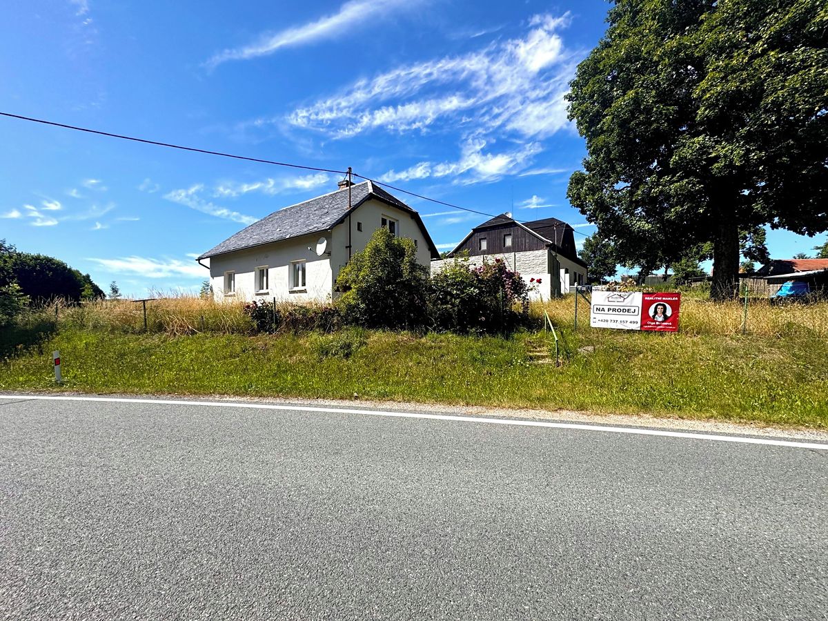 Prodej rodinného domu 160 m², pozemek 747 m²
