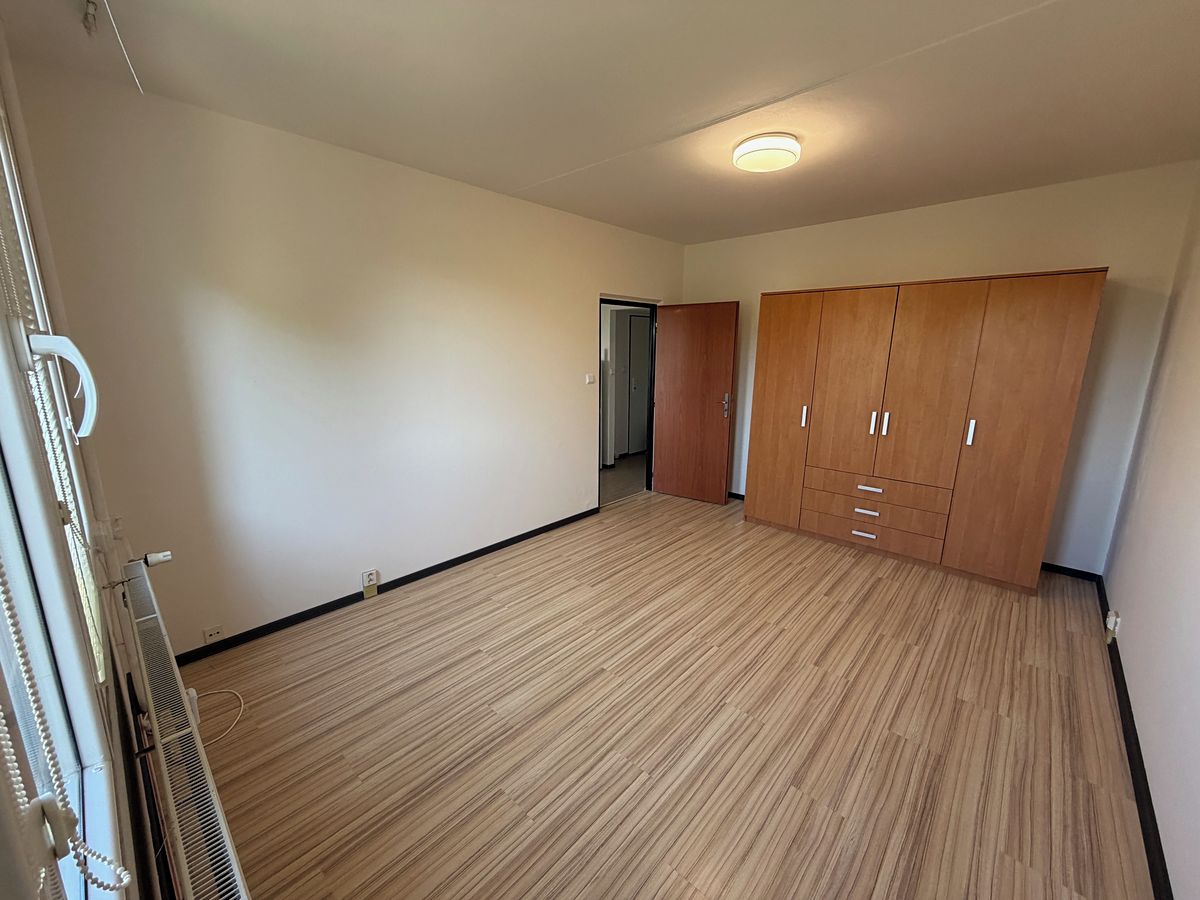 Pronájem bytu 2+kk 42 m² – fotografie 4