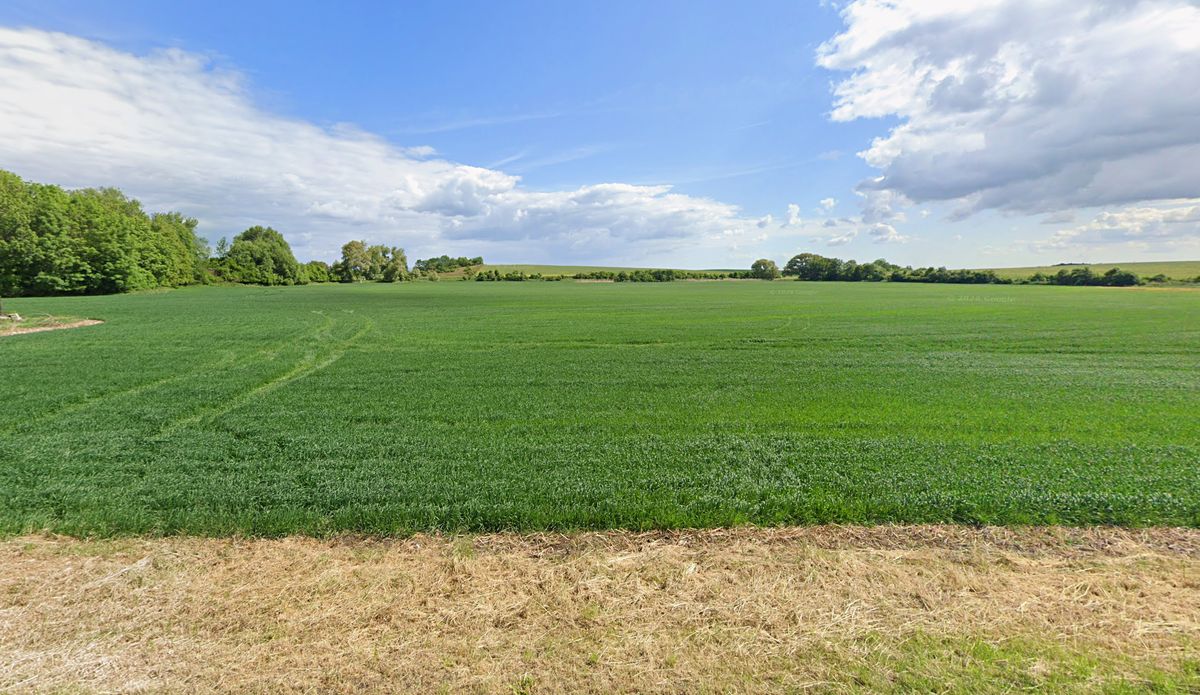 Prodej pole 1794 m²