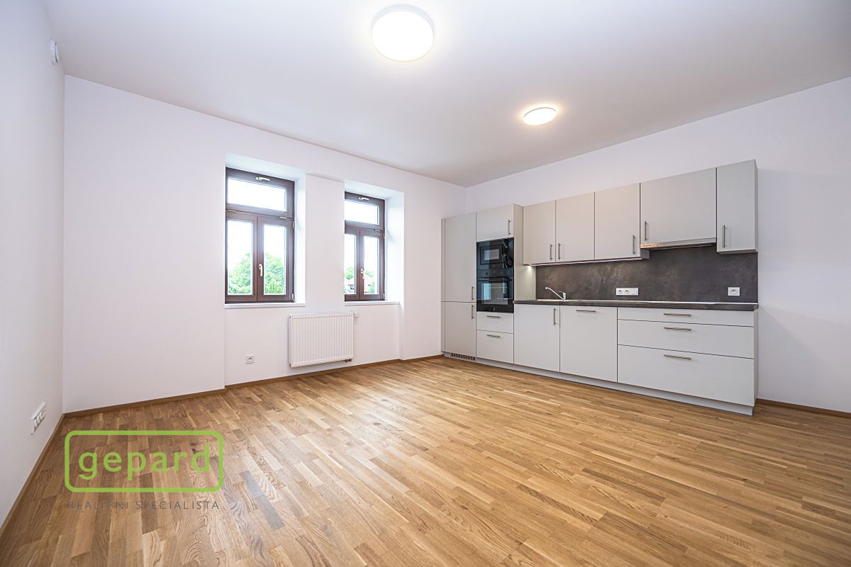 Pronájem bytu 2+kk 46 m²