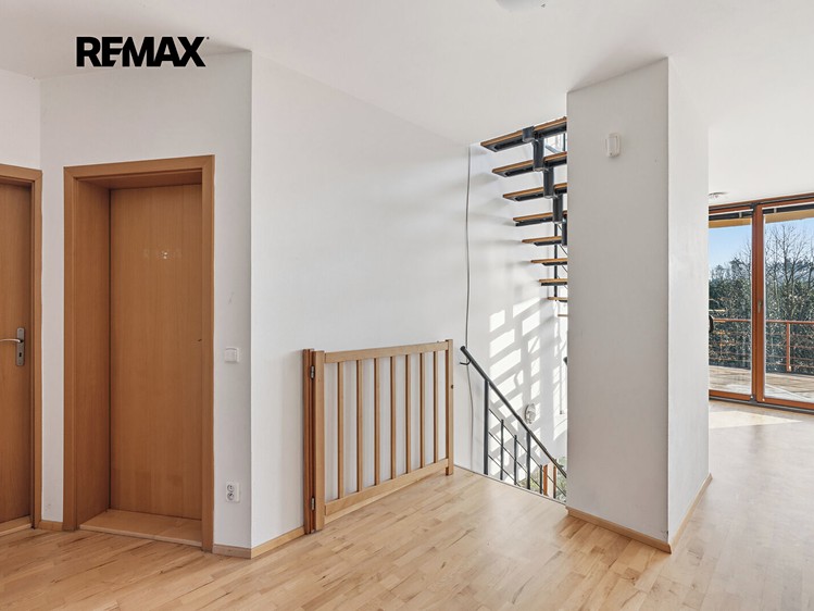 Haus zum Kauf, 311 m² (30 von 52)