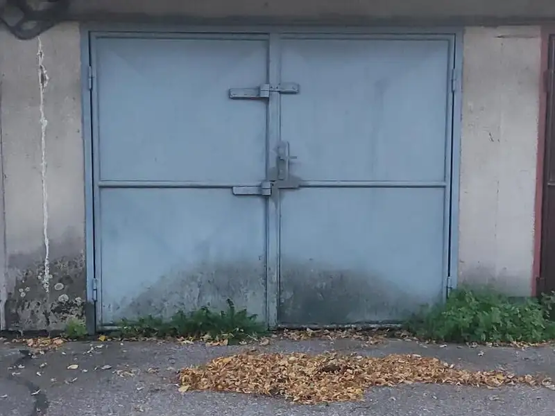 Pronájem garáže 18 m², Jaroměř – náhled fotky 2