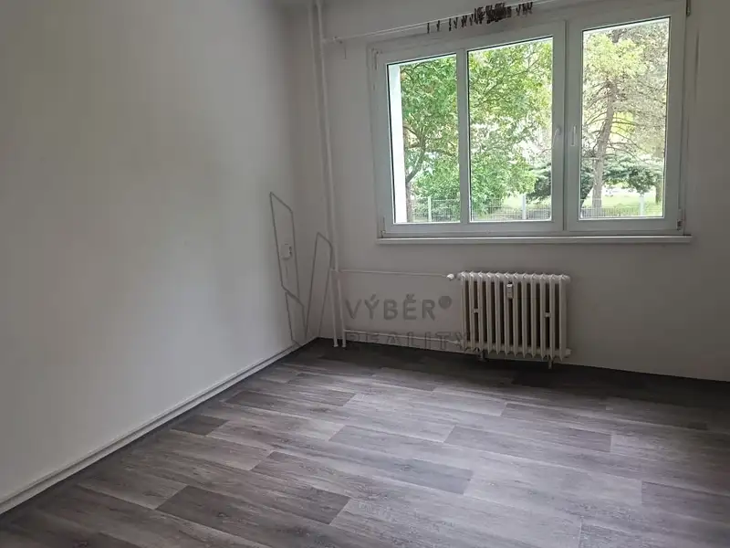 Pronájem bytu 3+kk 63 m², Bílina – náhled fotky 2