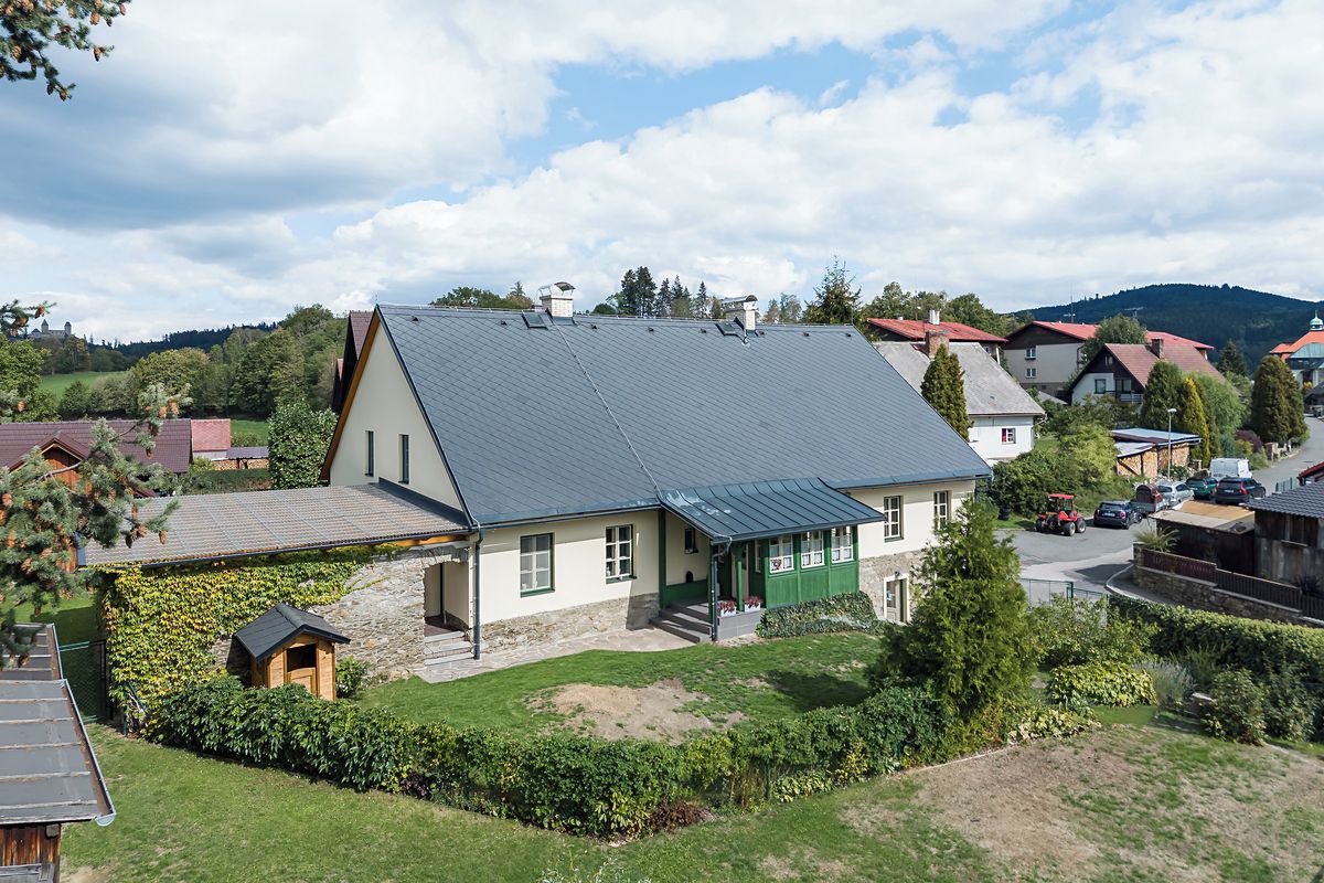 Prodej chalupy 260 m², pozemek 905 m²