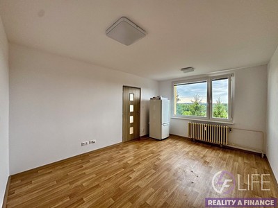 Квартира 2+1 в оренду, 56 м² (3 з 11)