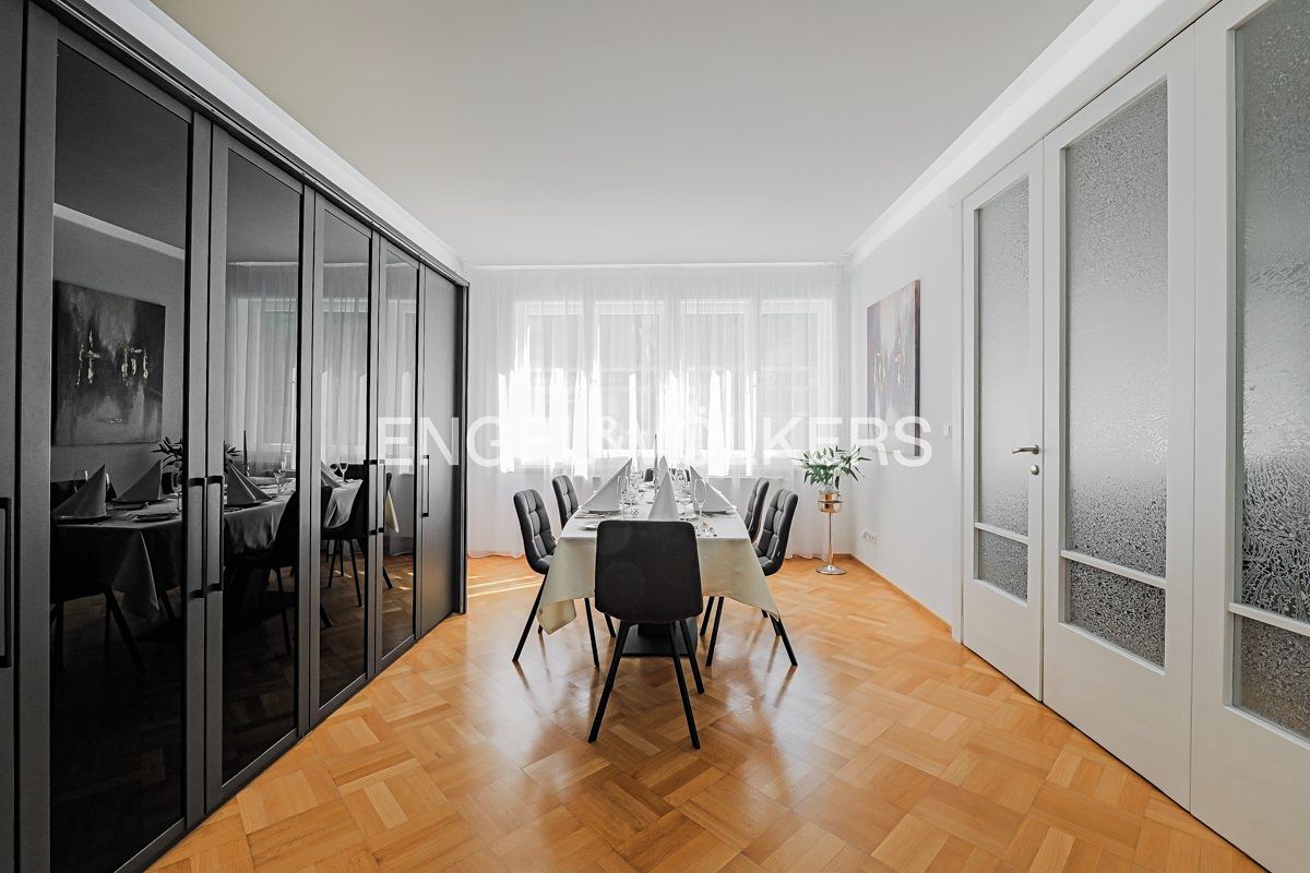 Pronájem bytu 4+1 142 m² – fotografie 2