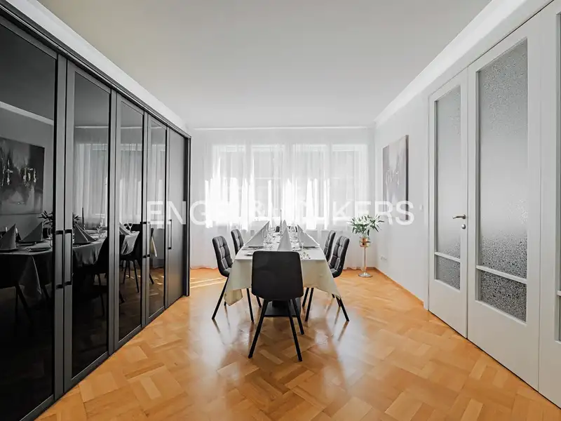 Pronájem bytu 4+1 142 m², Praha – náhled fotky 2