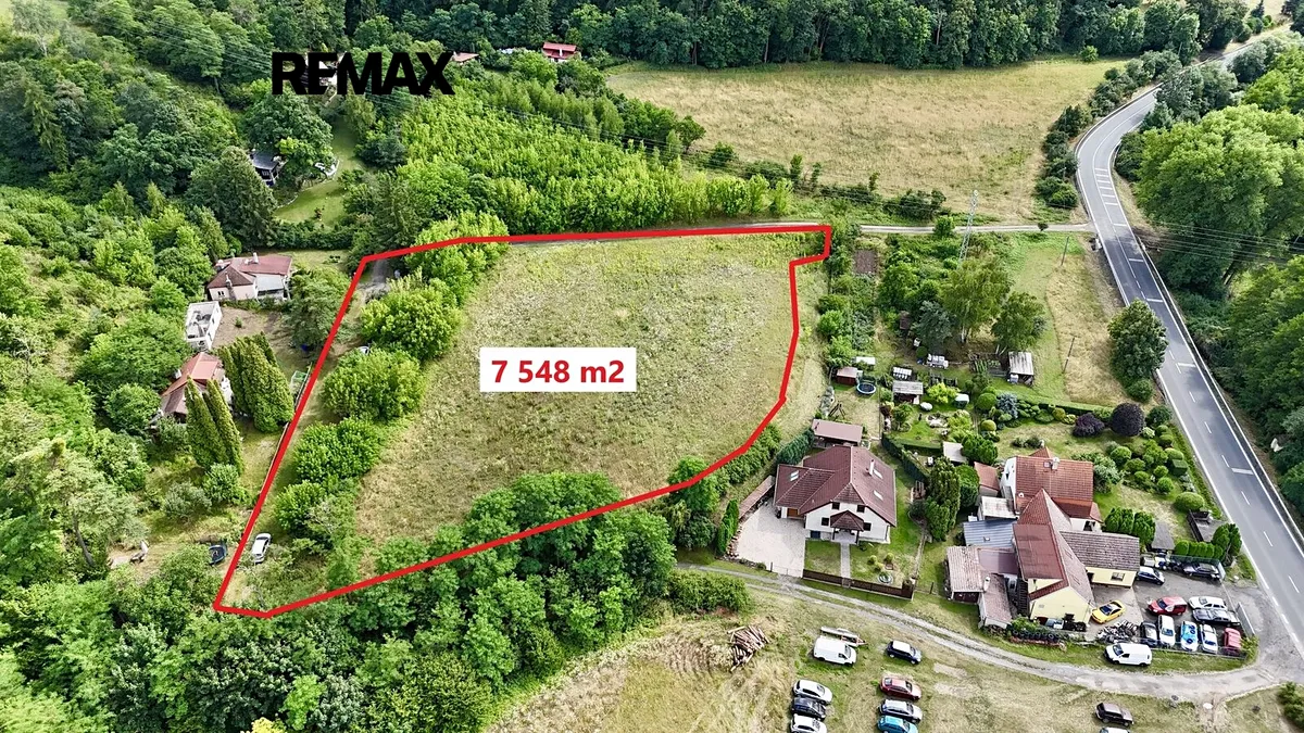 Prodej stavebního pozemku 7548 m²