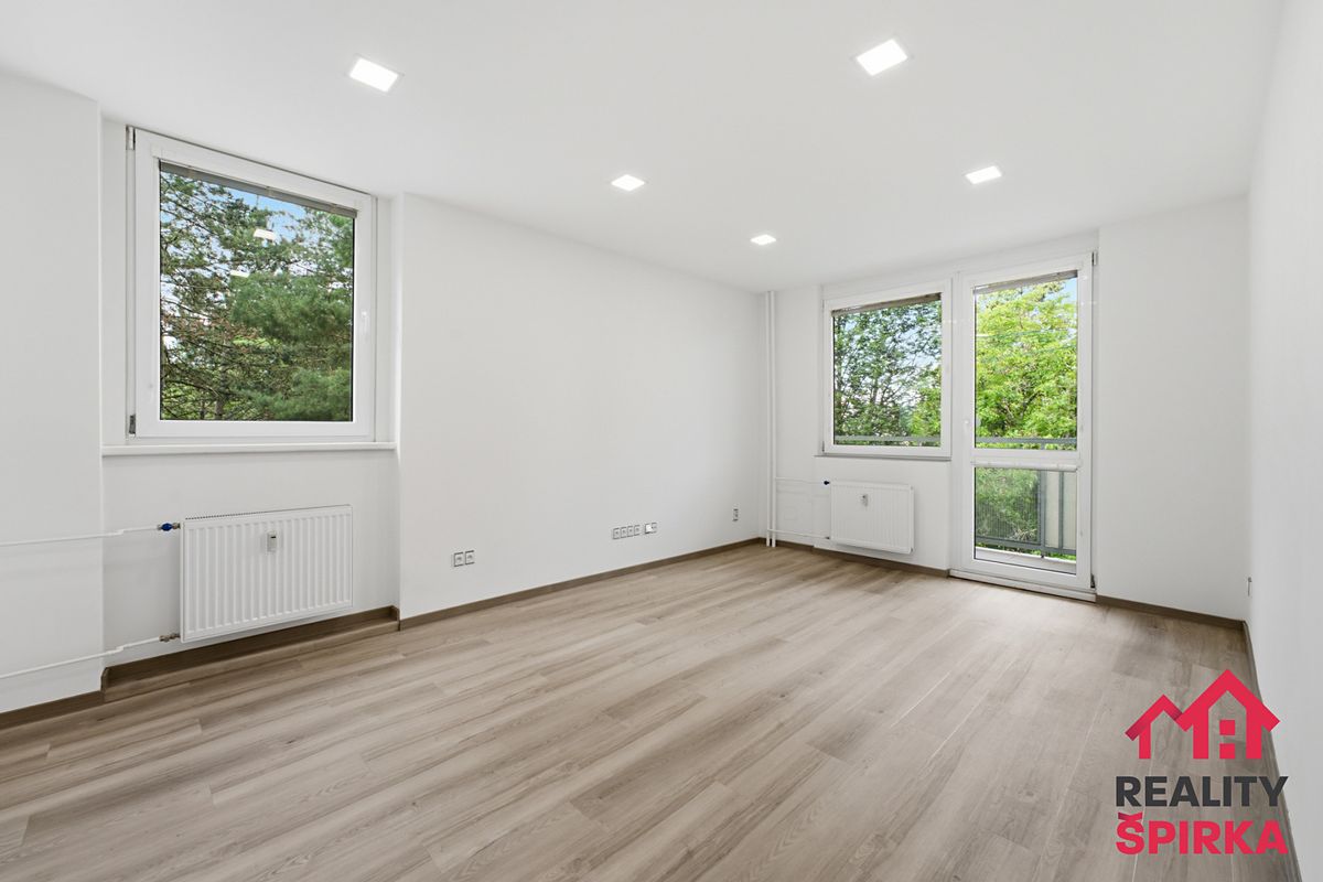 Pronájem bytu 3+1 65 m², Ústí nad Orlicí – fotka 1 z 3
