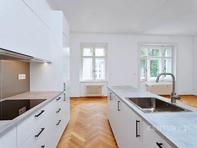 Pronájem bytu 2+kk 90 m²