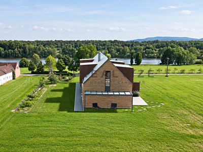 Prodej pozemku, 717 m² (3 z 7)