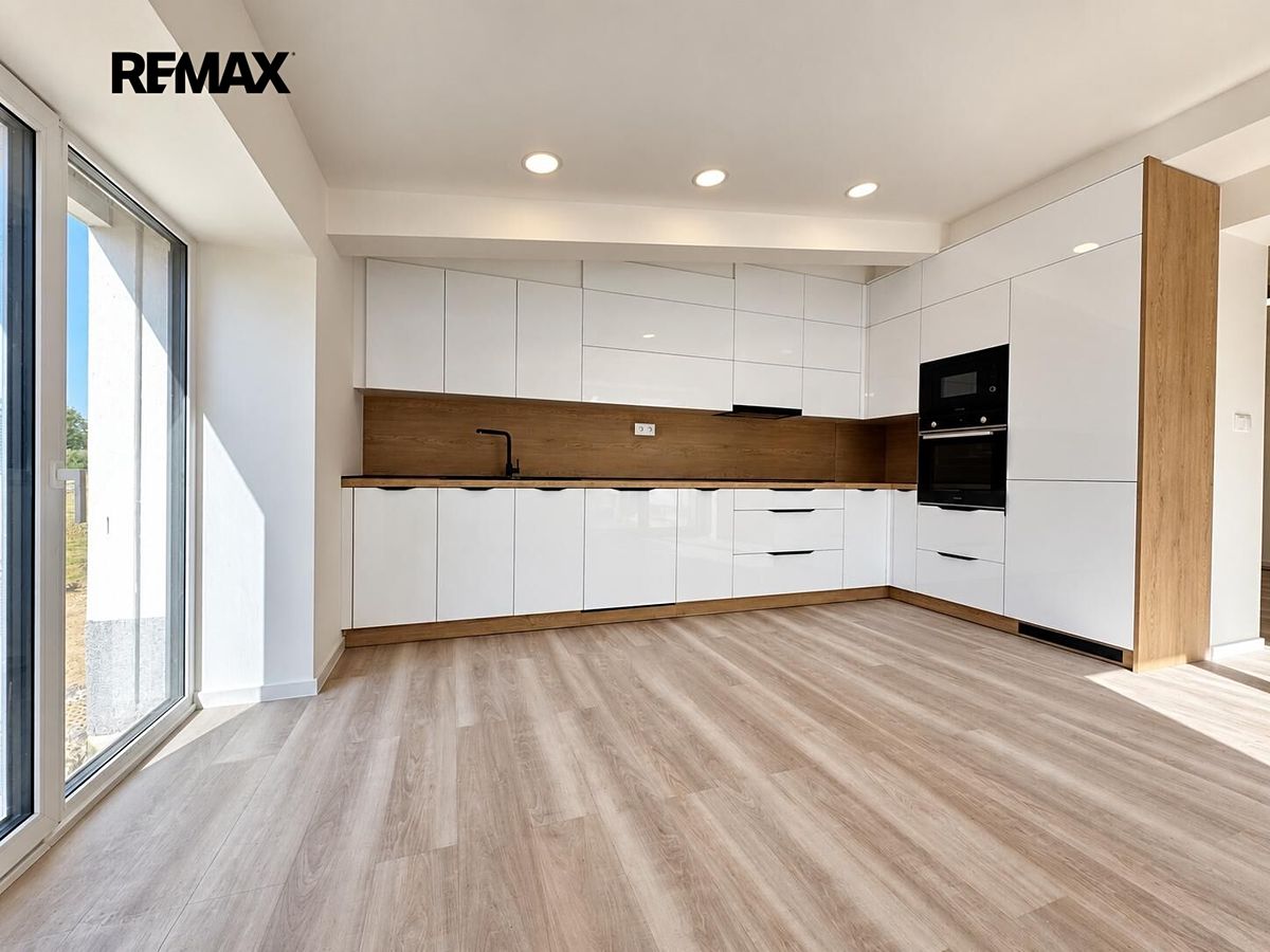 Prodej rodinného domu 91 m², pozemek 326 m²