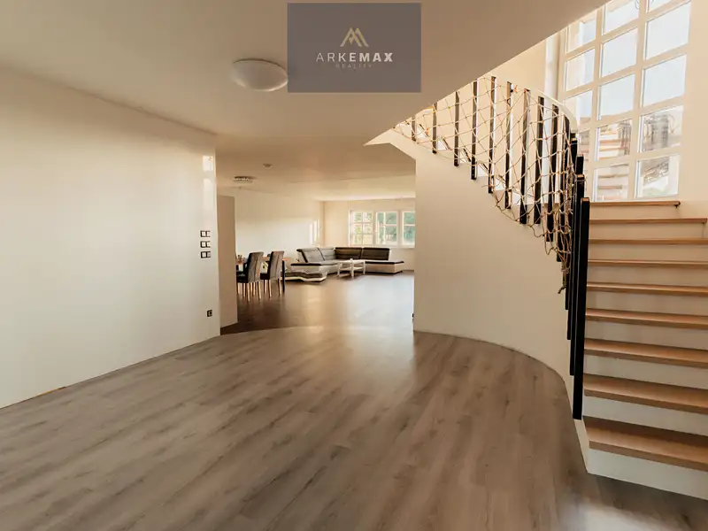 Prodej rodinného domu 398 m², pozemek 5060 m², Petrovice u Karviné – náhled fotky 2