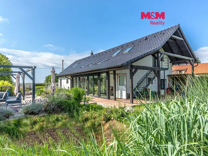 Prodej rodinného domu 262 m², pozemek 1440 m², Řepín – náhled fotky 1