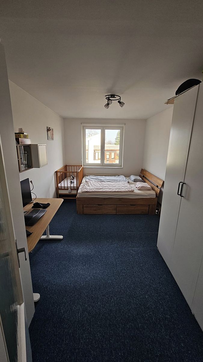 Pronájem bytu 2+kk 65 m² – fotografie 3