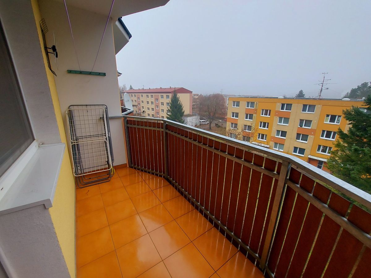 Pronájem bytu 1+1 35 m² – fotografie 4