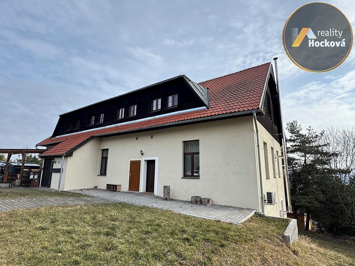 Pronájem bytu 2+kk 62 m²