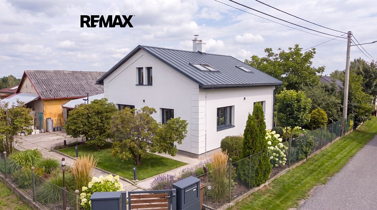 Prodej rodinného domu 138 m², pozemek 1356 m² – fotografie 2
