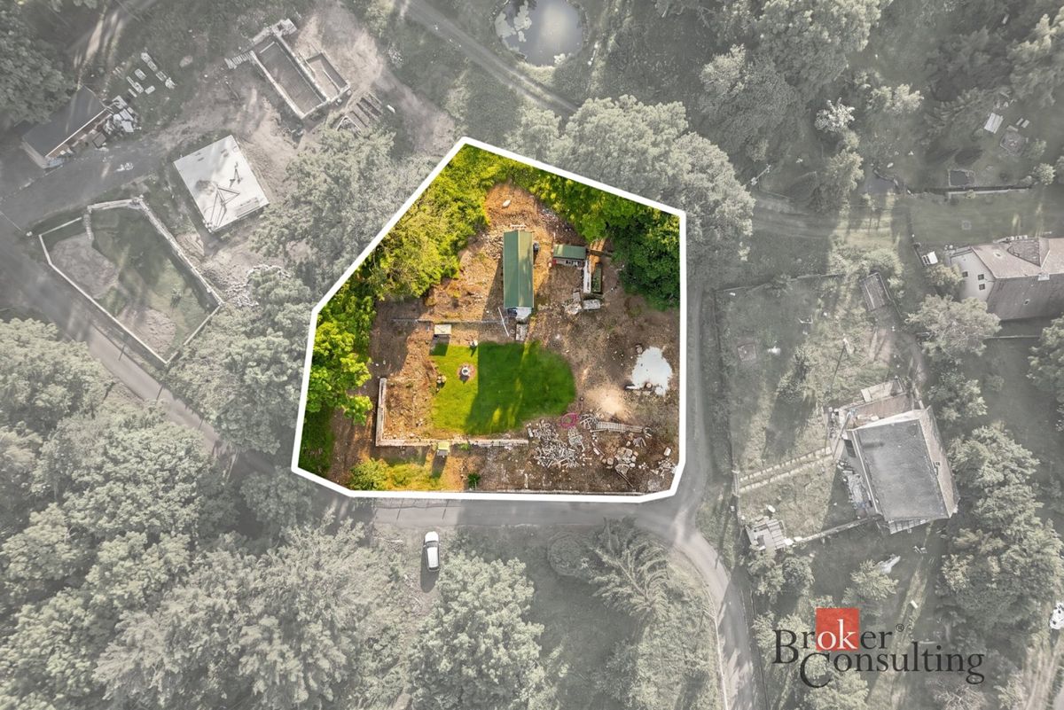 Prodej stavebního pozemku 1381 m², Horní Slavkov – fotka 1 z 3