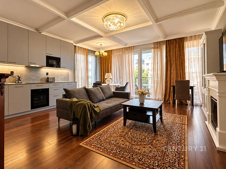 Pronájem bytu 3+kk, 94 m² (1 z 9)