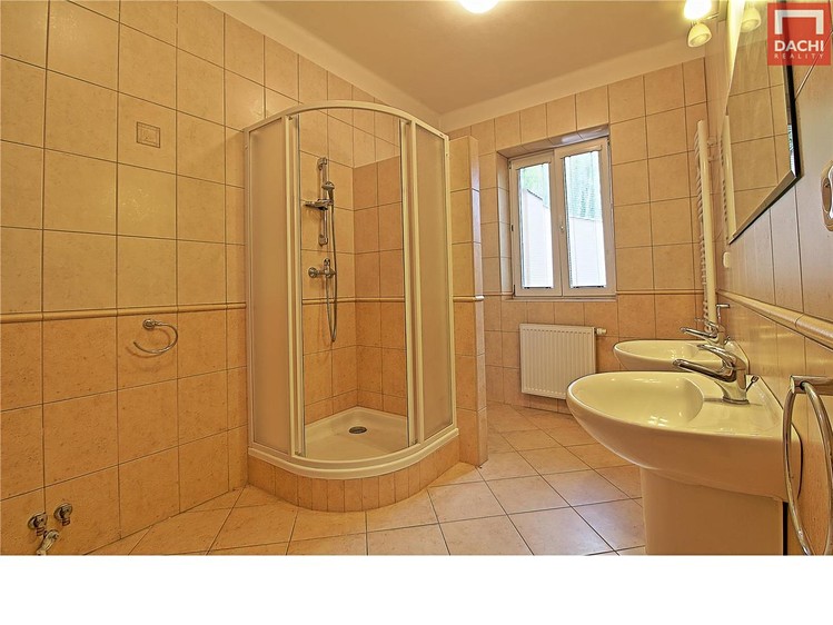 Комерційне приміщення в оренду, 126 м² (8 з 12)