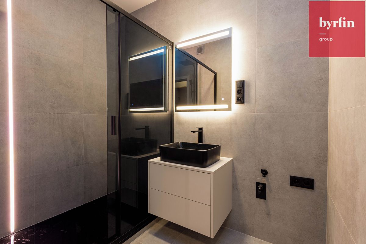 Pronájem bytu 2+kk 52 m² – fotografie 3