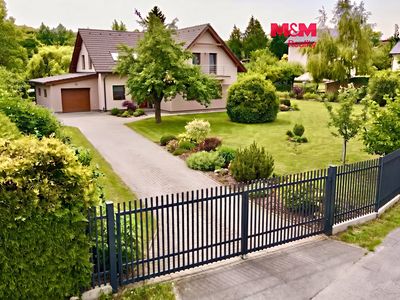 Prodej stavebního pozemku 1271 m²