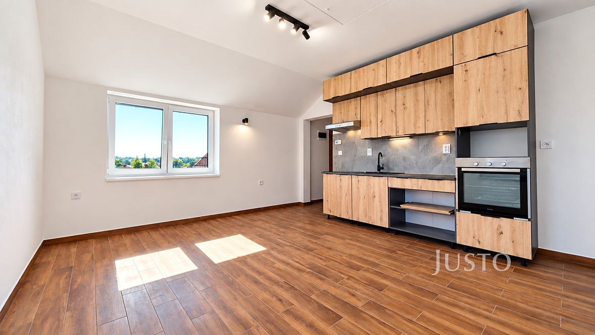 Pronájem bytu 2+kk 50 m²