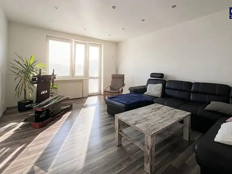 Prodej bytu 3+1 72 m², Šternberk – náhled fotky 3