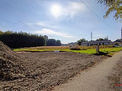 Prodej stavebního pozemku 1685 m²