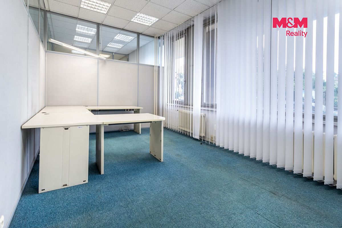 Pronájem kanceláře 340 m² – fotografie 3