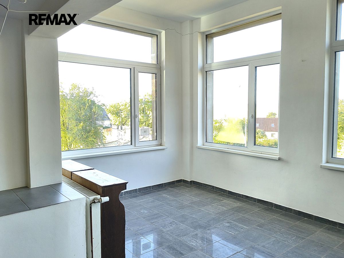 Prodej rodinného domu 767 m², pozemek 14442 m² – fotografie 5