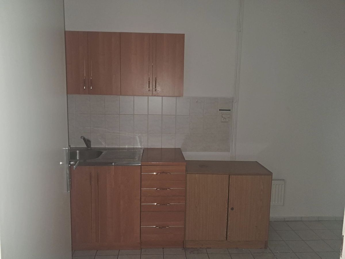 Pronájem obchodního prostoru 95 m² – fotografie 4