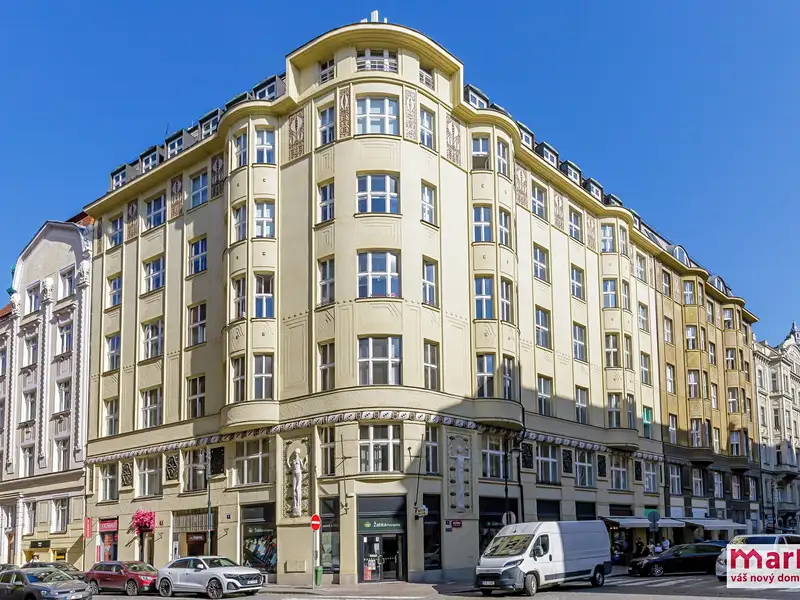 Pronájem bytu 2+1 70 m², Praha – náhled fotky 1