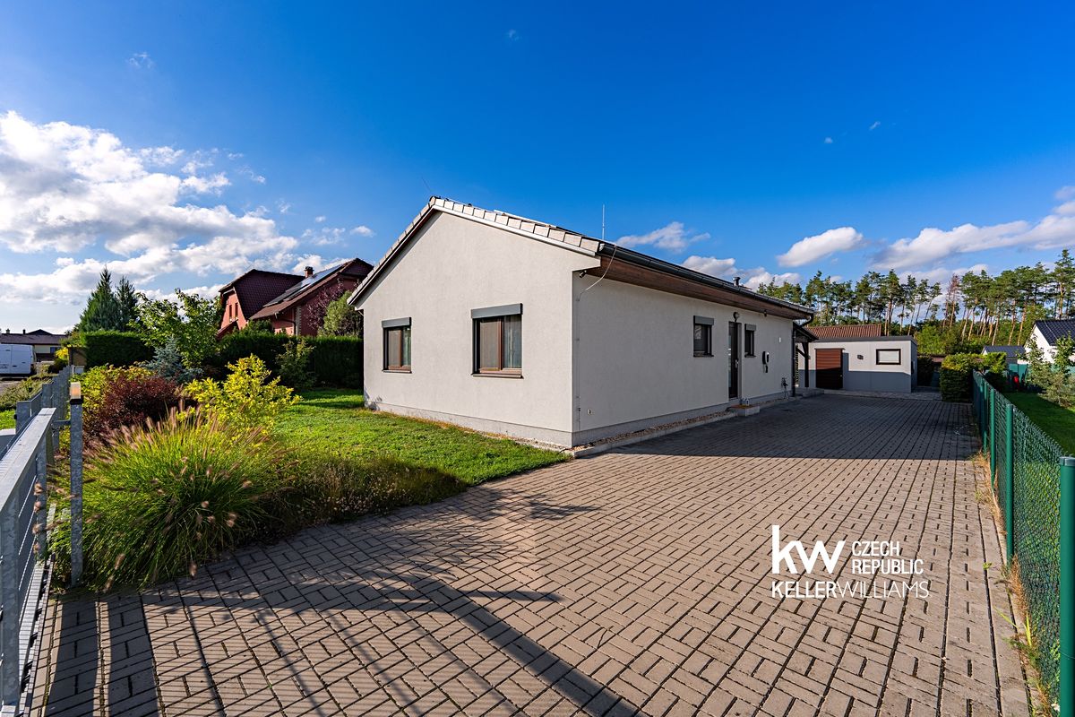 Prodej rodinného domu 90 m², pozemek 691 m²