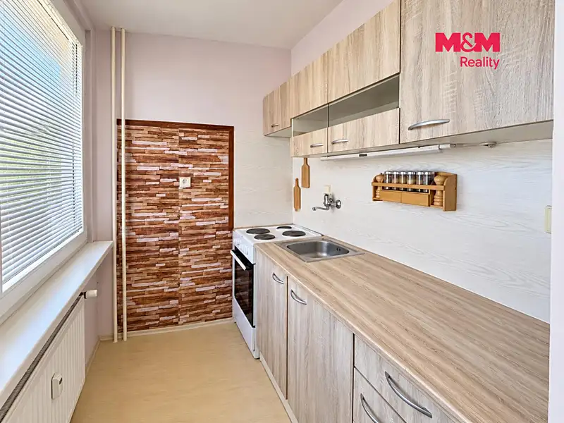 Prodej bytu 1+kk 36 m², Pardubice – náhled fotky 2