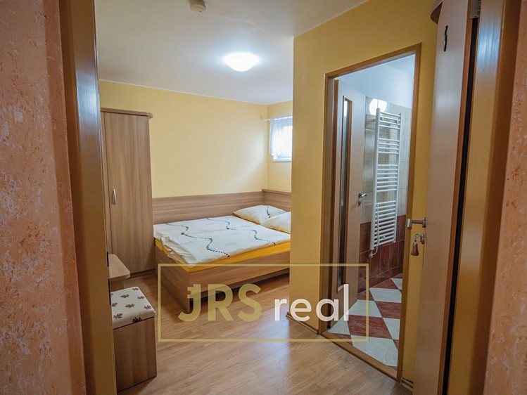 Prodej komerčního prostoru, 468 m² (19 z 25)