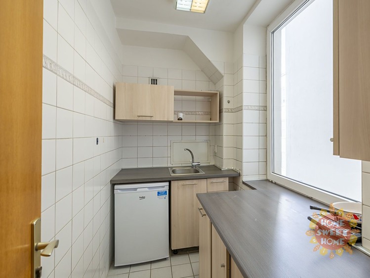 Pronájem komerčního prostoru, 73 m² (5 z 8)