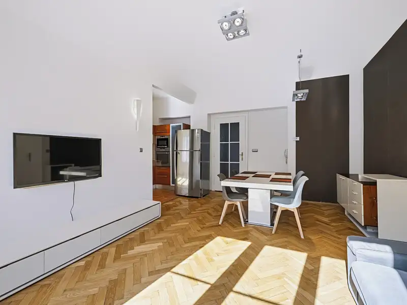 Pronájem bytu 3+kk 95 m², Praha – náhled fotky 3