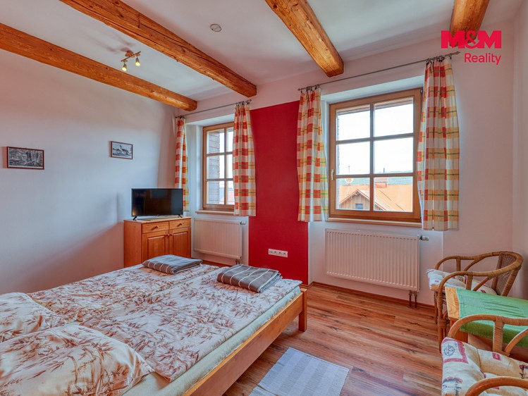 Комерційне приміщення на продаж, 910 м² (9 з 30)