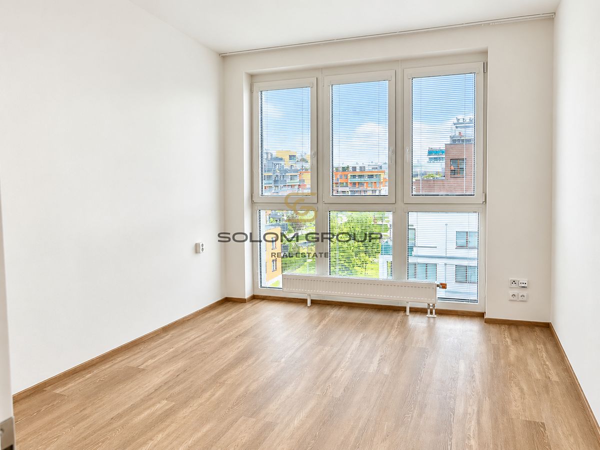 Pronájem bytu 2+kk 53 m² – fotografie 4