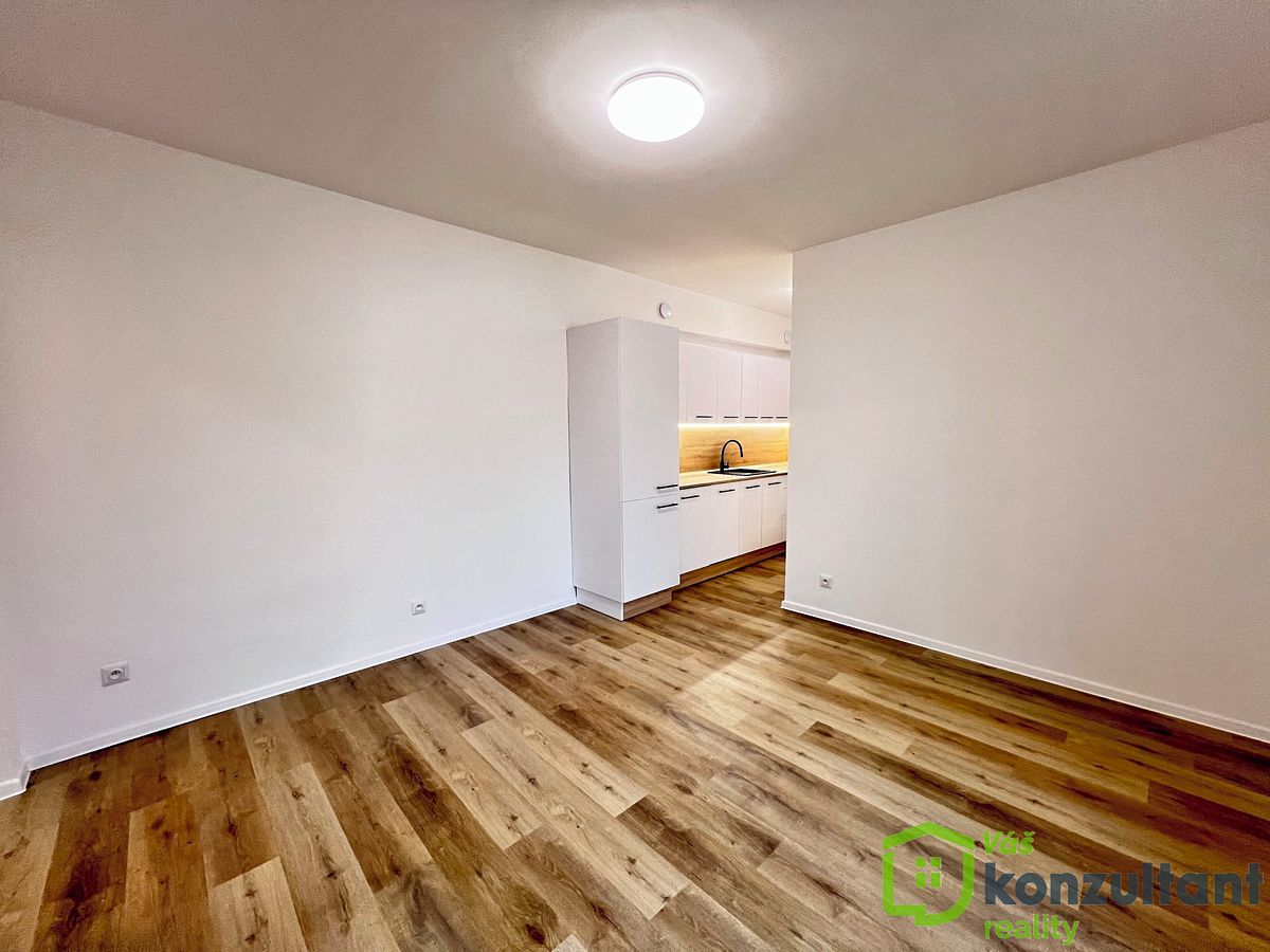 Pronájem bytu 2+kk 45 m² – fotografie 5