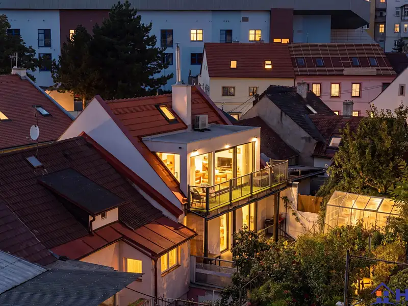 Prodej rodinného domu 192 m², pozemek 143 m², Litoměřice – náhled fotky 1