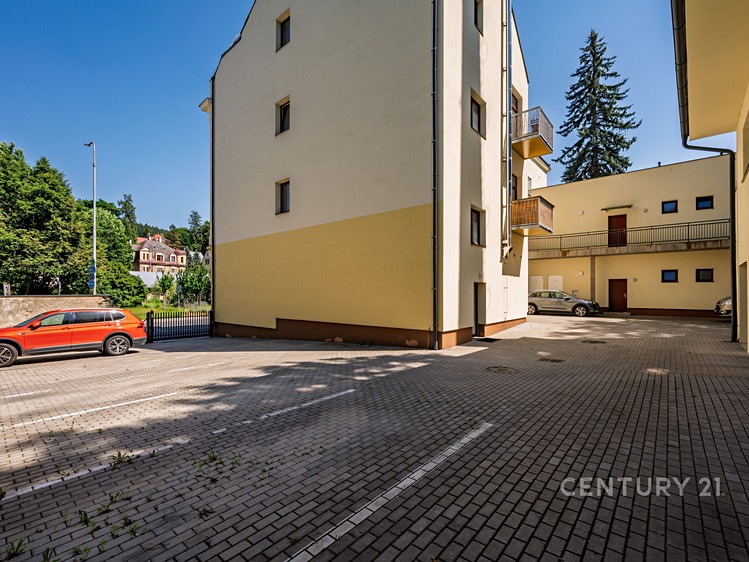 Prodej bytu 2+kk, 60 m² (18 z 25)