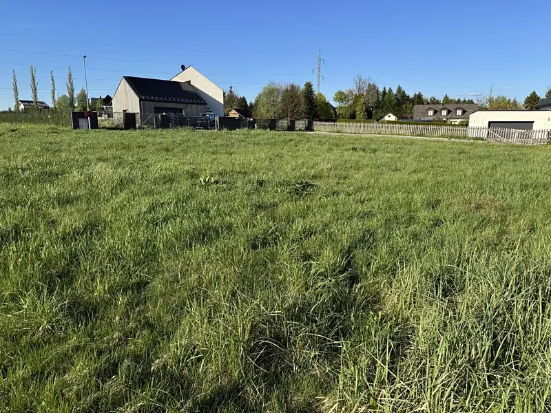 Prodej stavebního pozemku 1500 m², Jeřmanice – náhled fotky 2