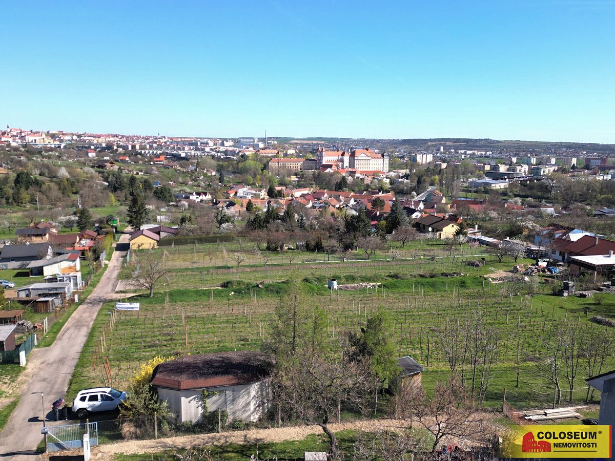 Prodej stavebního pozemku 3428 m², Nový Šaldorf-Sedlešovice – fotka 1 z 3