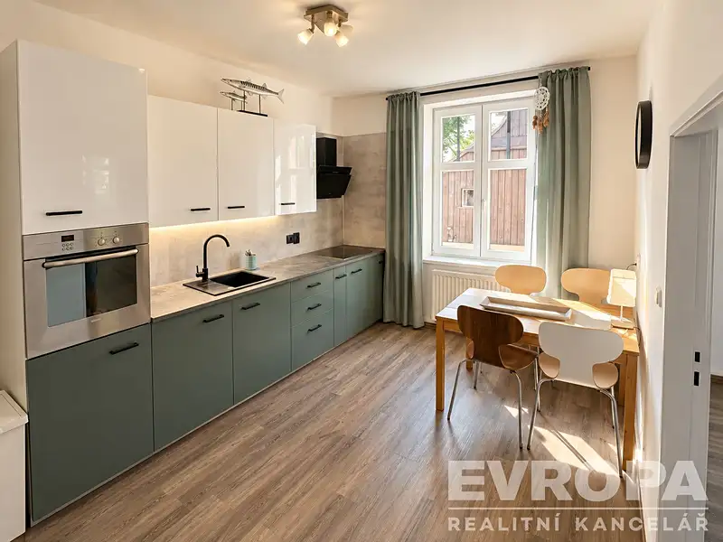 Prodej bytu 2+1 67 m², Nový Bor – náhled fotky 2